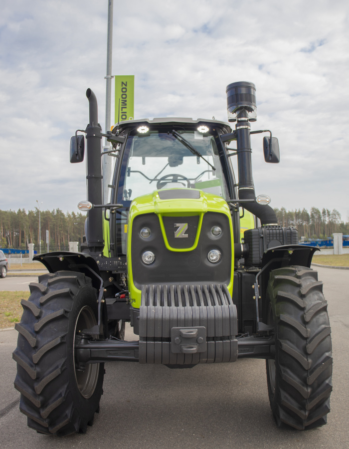 Колесный трактор RS1304-RS1604 Zoomlion