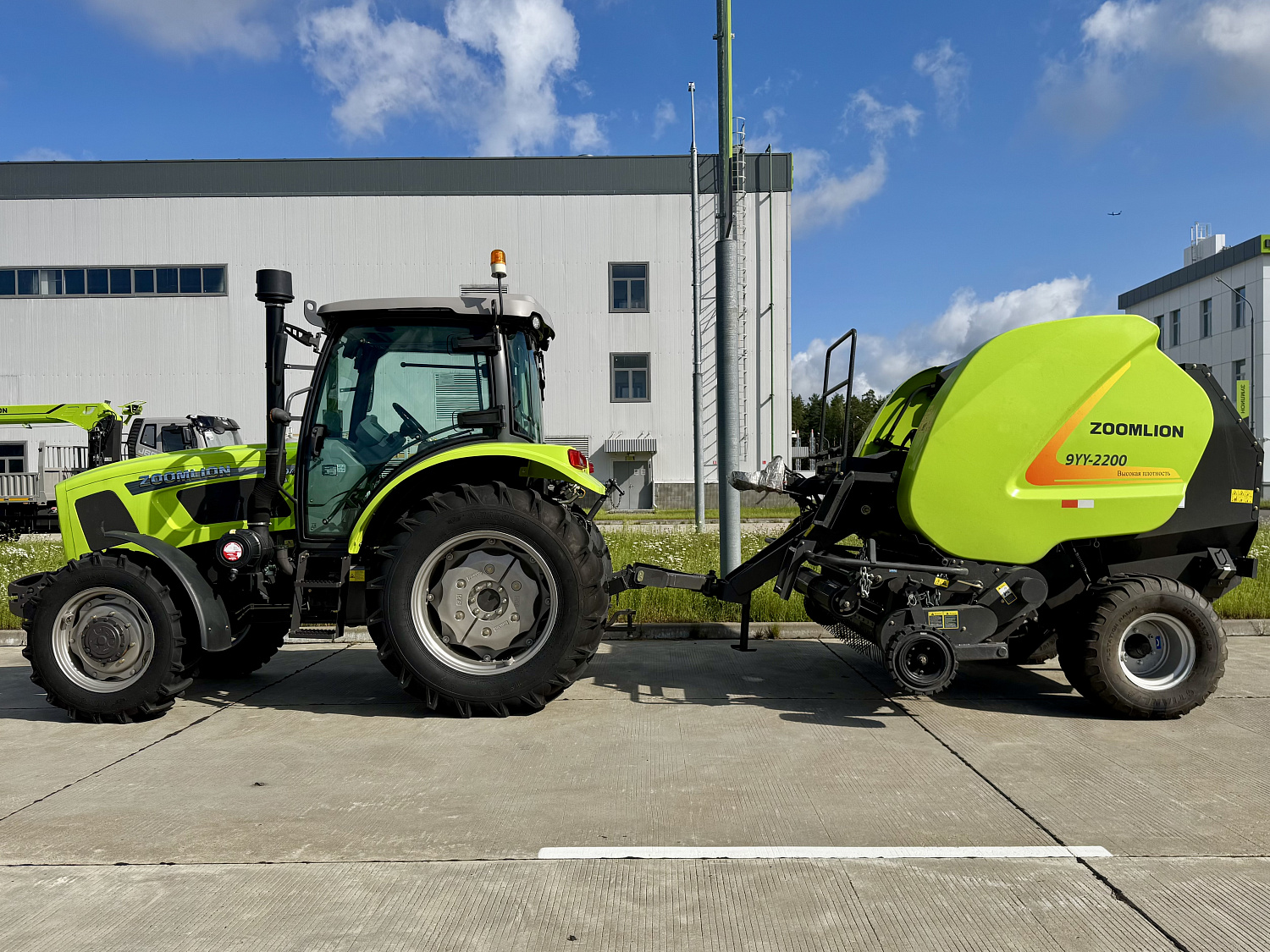 НОВИНКА! ПРЕСС-ПОДБОРЩИК ZOOMLION в наличии!
