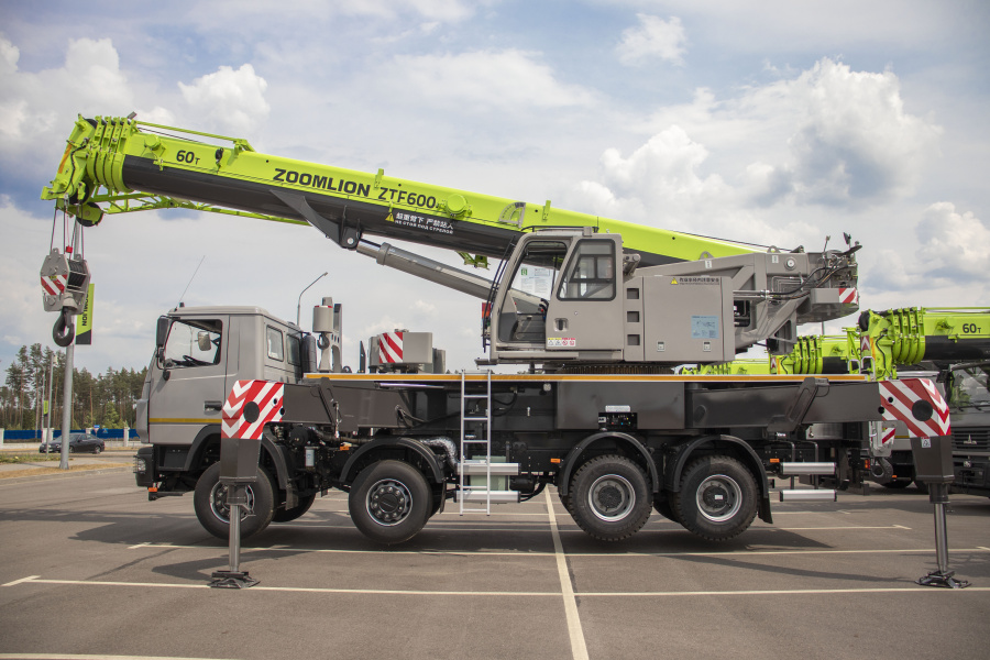 Автокран ZMC-60-1W1