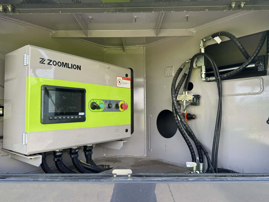 Автобетононасос Zoomlion 43X-5RZ