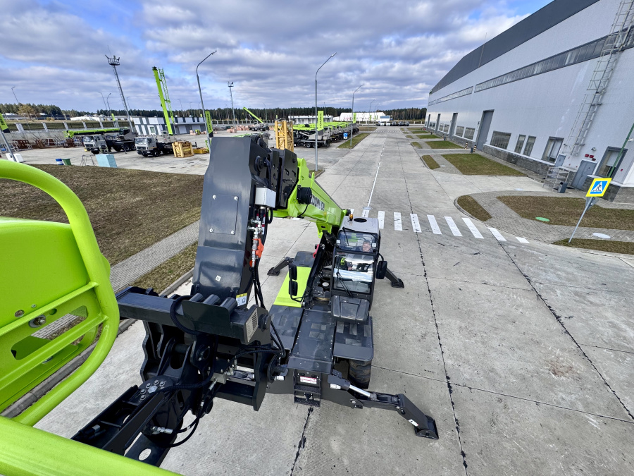 Телескопический погрузчик ZTH4525R