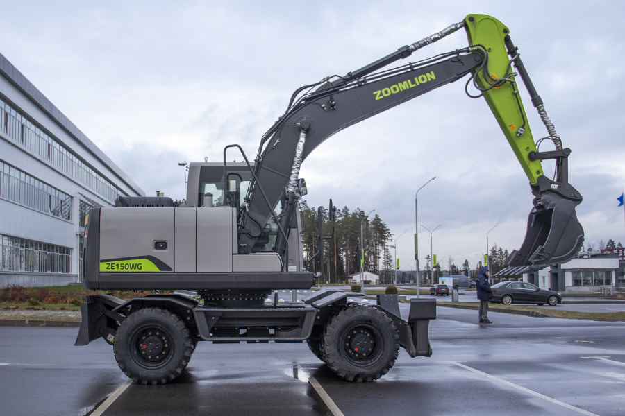 Экскаватор ZE150WG