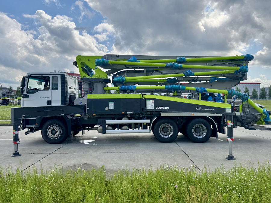 Автобетононасос Zoomlion 38X-5RZ