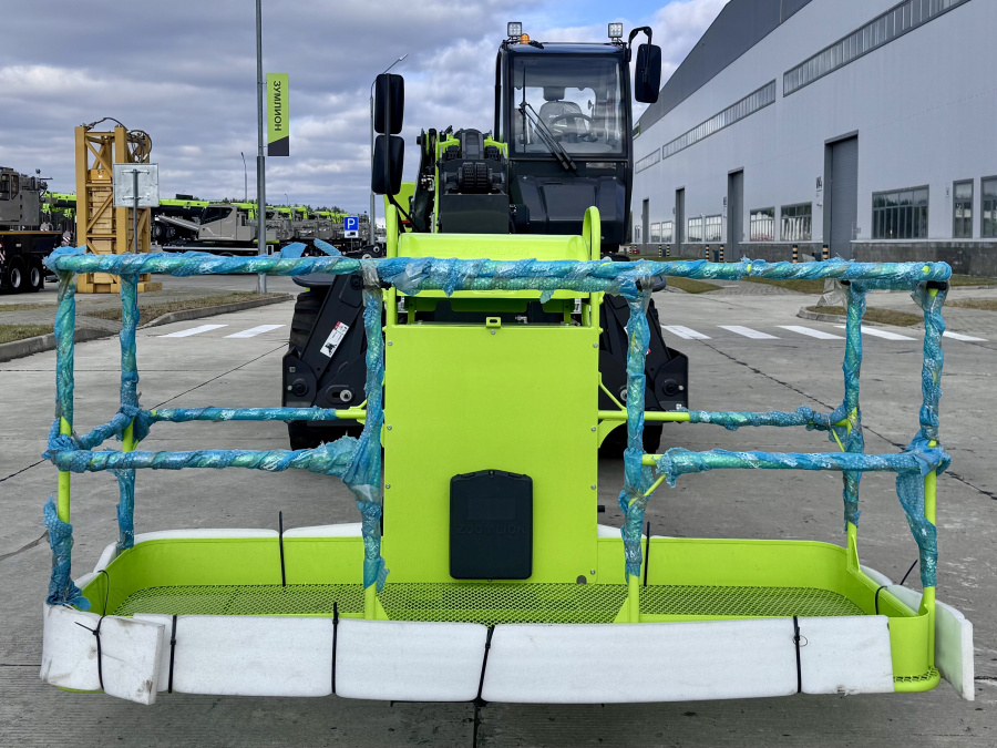 Телескопический погрузчик ZTH4525R
