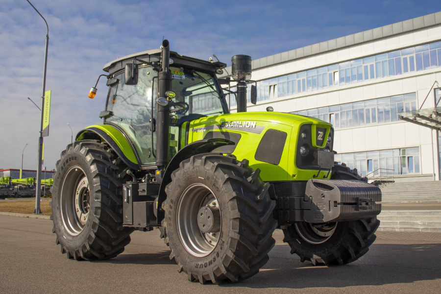 Колесный трактор PG2004 Zoomlion