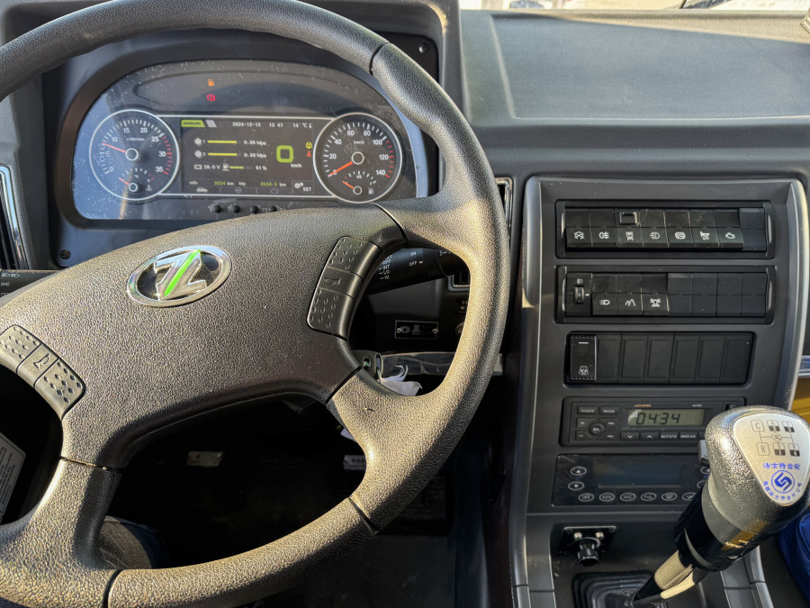 Автокран ZTC250V-1