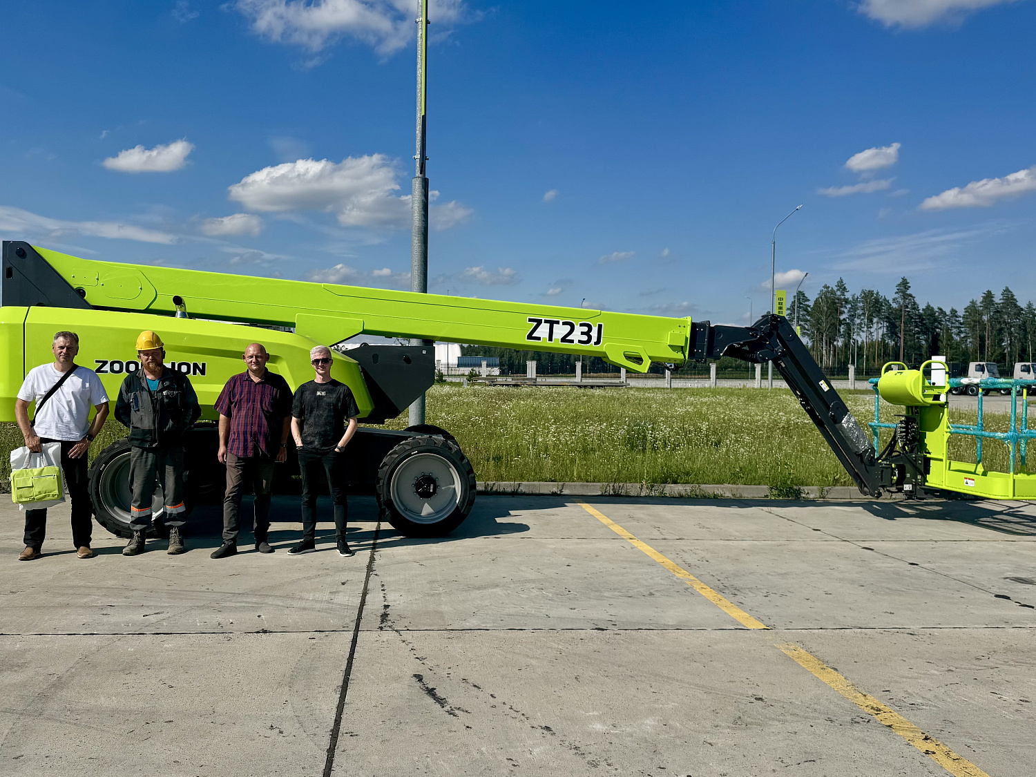 Нас выбирают! Август
