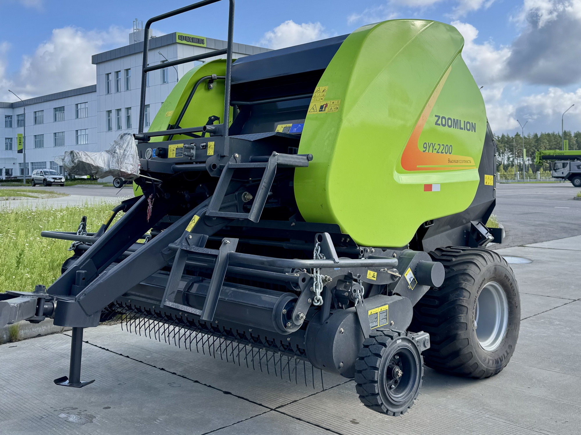 Пресс-подборщик 9YY-2200