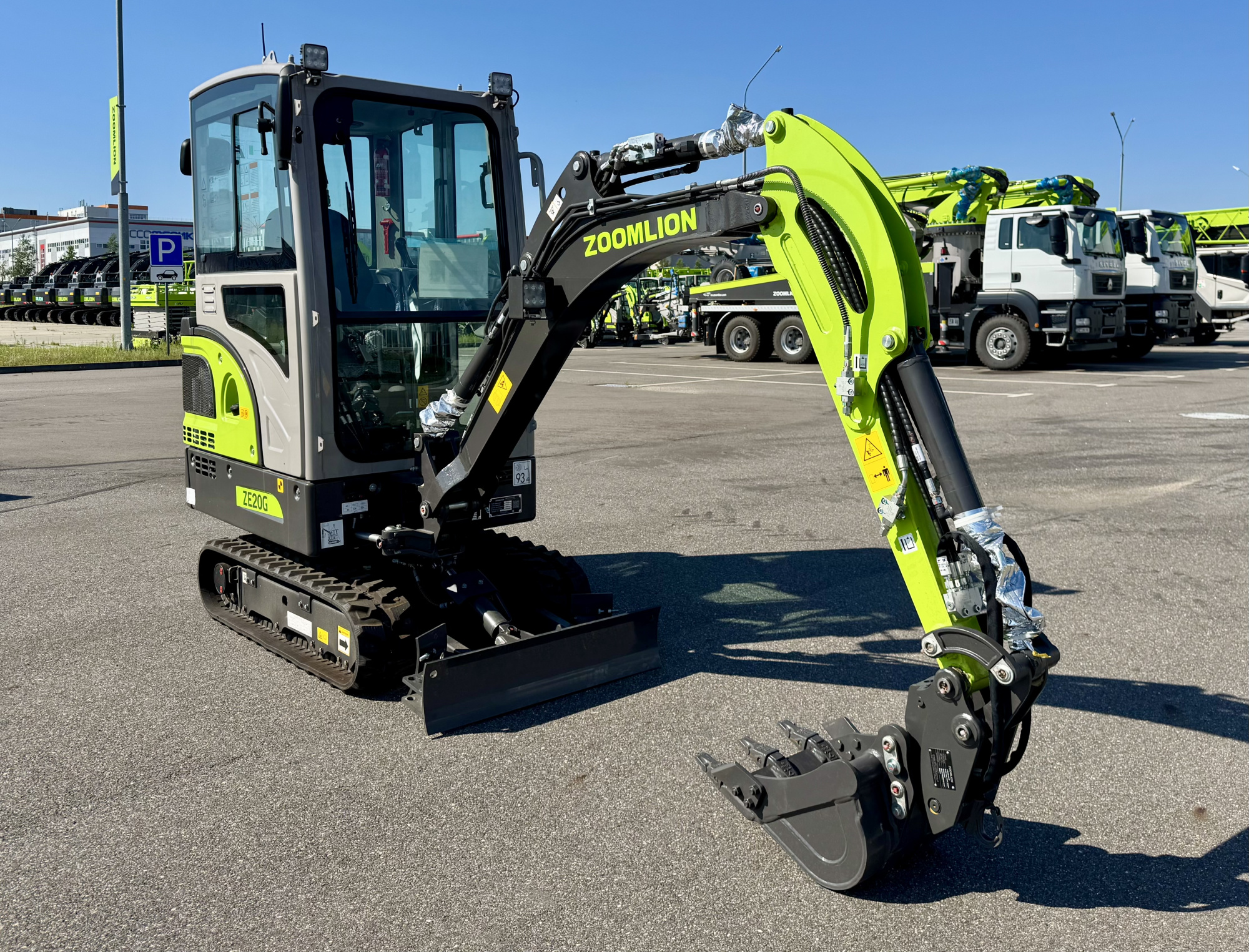 Мини-экскаватор ZE20G