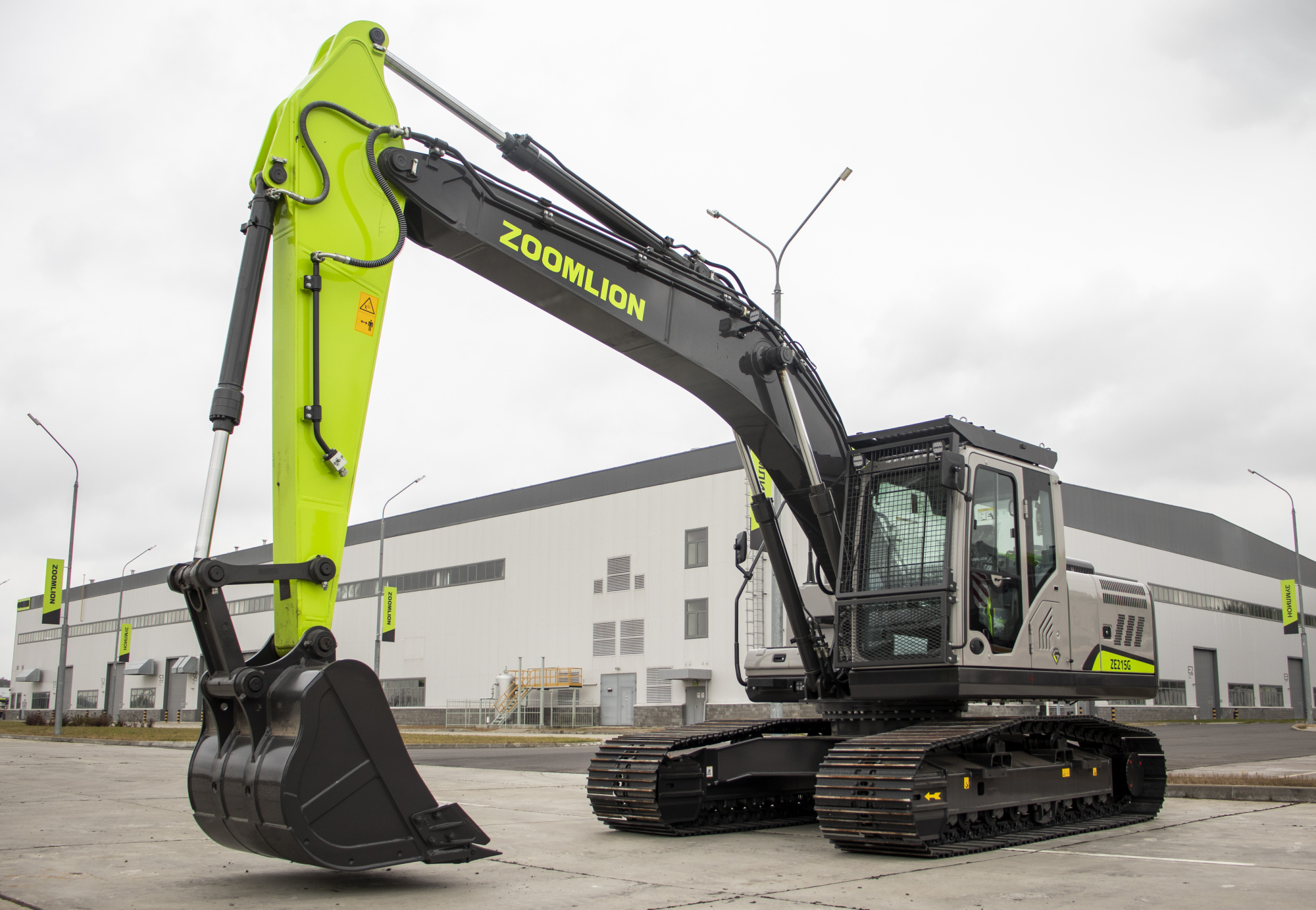 Экскаватор ZE215G